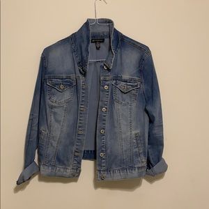 brand new jean jacket only worn a couple times